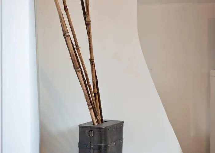 Le Cocoon Proche Du Vieux Marche Appartement